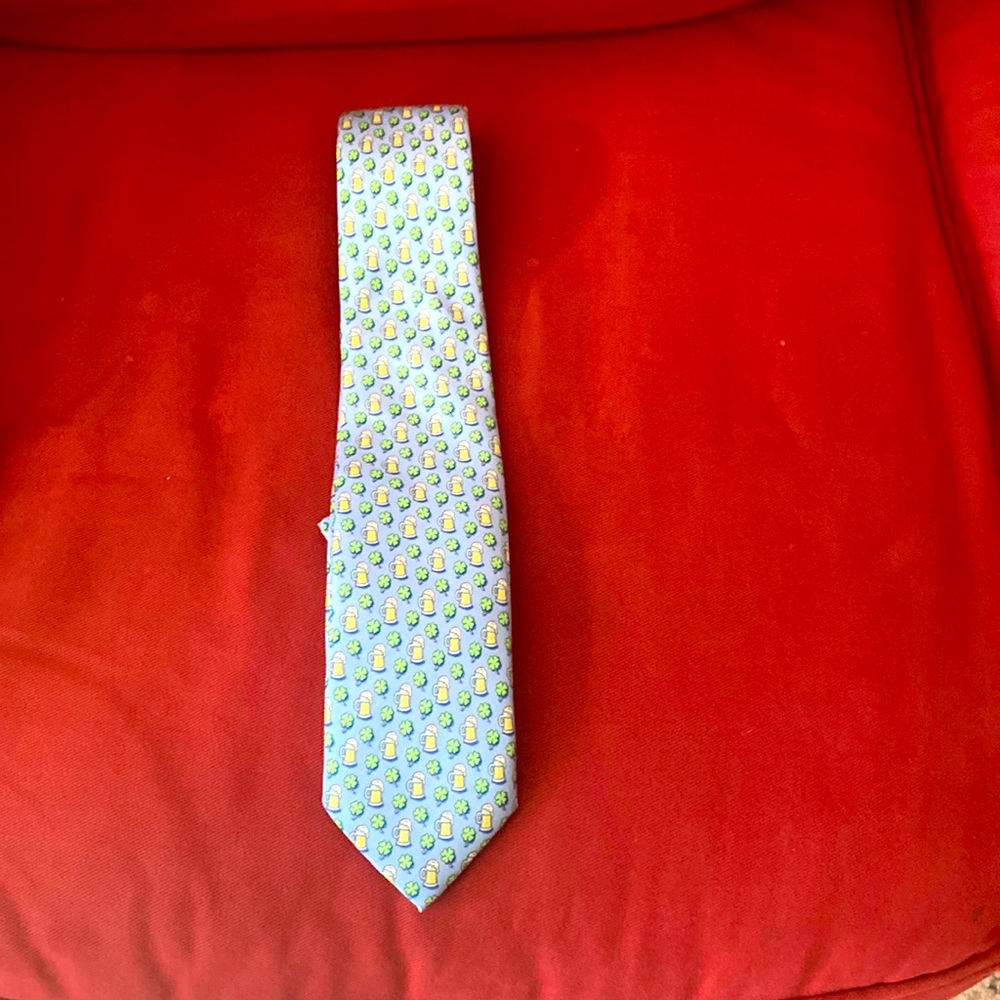 NWT VV “Beer “ tie